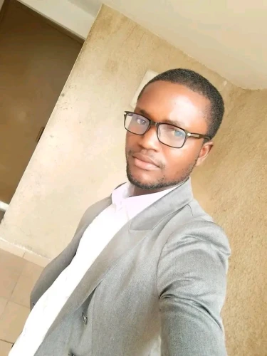 AMON AFFRO MODESTE